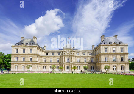 Palais du Luxembourg, Jardin du Luxembourg, 6th arrondissement, Paris, France Stock Photo