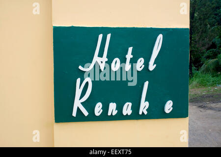 A sign marks the entrance of the now closed Renakse Hotel in Phnom Penh, Cambodia. Stock Photo