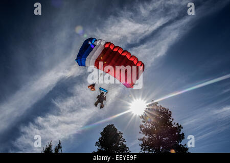 Smoke Jumpers Practice Their Jumps In MIssoula June 10, 2014 ...