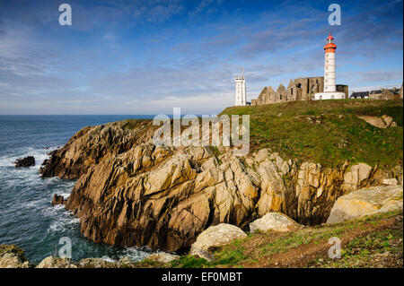 Pointe St Mathieu de Fine Terre, Finistere, Brittany, France, the lighthouse and the abbey Stock Photo