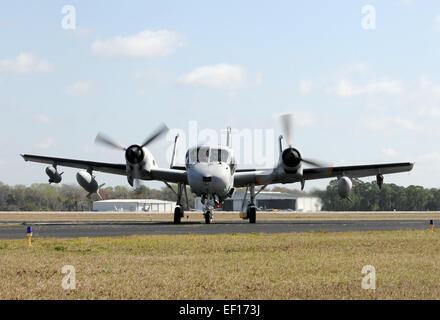 Retired US Navy reconnaissance airplane taxiing on the ground  grumman ov-10d mohawk Stock Photo