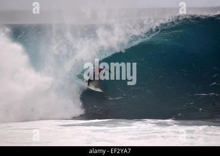 Kelly Slater surfing pipeline, North Shore, Oahu, Hawaii Stock Photo