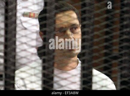 Cairo. 9th July, 2012. The file photo taken on July 9, 2012, shows Alaa, a son of Mubarak, in a court in Cairo, Egypt. Alaa and Gamal, two sons of ousted Egyptian President Hosni Mubarak, have been released from prison, official MENA news agency reported on Monday. © Ahmed Gomaa/Xinhua/Alamy Live News Stock Photo