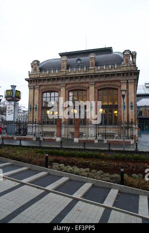 The most lavish McDonalds Restaurant at Budapest's western railway station Stock Photo