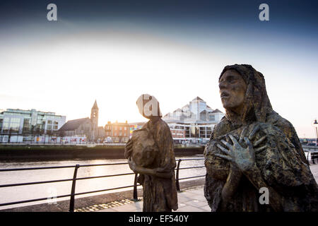 The Famine Memorial and The World Poverty Stone in the Custom House Quayin, Dublin.  Credit: Euan Cherry Stock Photo