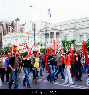 People march with banners at the 1st May Day demonstration in Athens, Greece KATHY DEWITT Stock Photo