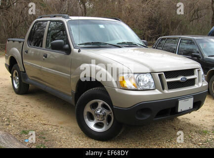 Ford Explorer Sport Trac Stock Photo Alamy