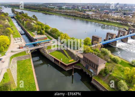 Ruhr lock at Duisburg-Meidrich, connects the Ruhr to the Rhine-Herne Canal and the River Rhine, 311 meters long Stock Photo