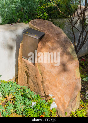 boulder inset mailbox landscaping unique into residence alamy ojai california