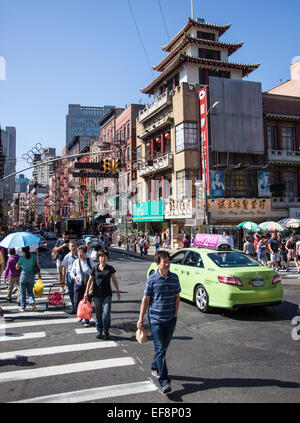 Canal street in Chinatown, Manhattan New York City Stock Photo