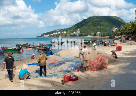 Fishermen on the beach, Vung Tau, Vietnam Stock Photo