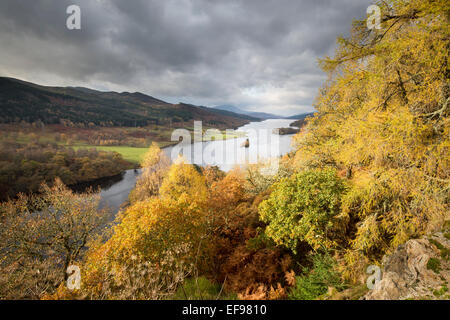 Queens View in Autumn Loch Tummel near Pitlochry, Perth and Kinross Stock Photo