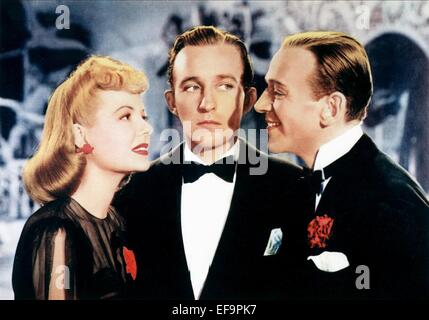 MARJORIE REYNOLDS, BING CROSBY, FRED ASTAIRE, HOLIDAY INN, 1942 Stock Photo