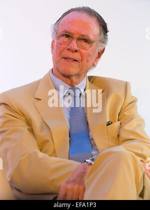 Rio De Janeiro, Brazil. 29th Jan, 2015. Carlos Arthur Nuzman, president of Organizing Committee of Rio 2016 Olympic and Paralympic Games, attends a press conference providing the preliminary information on Olympic torch relay in Rio de Janeiro, Brazil, Jan. 29, 2015. The relay is scheduled to be conducted in 250 cities, including Brasilia, the capital of Brazil, and all of the capital cities of the Brazilian states. The relay will last between 90 to 100 days, with a total of 10,000 bearers involved. © Xu Zijian/Xinhua/Alamy Live News Stock Photo