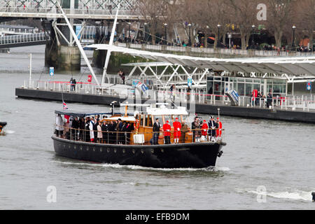 London, UK. 30th January, 2015. The funeral  of Sir Winston Churchill was recreated  using  the boat Havengore which carried his body on the River Thames ending in wreath  laying  ceremony attended by members of the Churchill family opposite the place of Westminster to mark the 50th anniversary  the British war time leaders death. Credit:  amer ghazzal/Alamy Live News Stock Photo