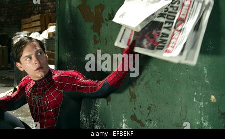 Spider-Man 2 Tobey Maguire (Peter Parker/Spider-Man) and Alfred Molina ...