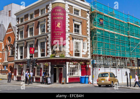 The Flying Horse pub in Moorgate, Central London Stock Photo - Alamy