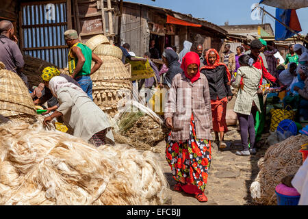 Local People Shopping In The Merkato, Addis Ababa, Ethiopia Stock Photo