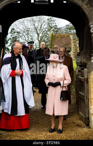 West Newton, Norfolk. 1st Feb, 2015. HM Queen Elizabeth II attends the morning service at West Newton. A small crowd of well wishers were there to see the Queen and Prince Philip. Credit:  Ian Ward/Alamy Live News Stock Photo