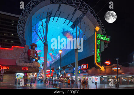 HOTELS CASINOS FREMONT STREET EXPERIENCE PEDESTRIAN MALL DOWNTOWN LAS VEGAS NEVADA USA Stock Photo