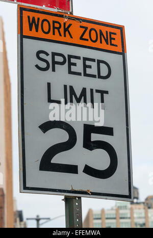 City Speed Limit 25 Sign on Park Avenue, NYC, USA Stock City Speed Limit 25 Sign on Park Avenue, NYC, USA Stock