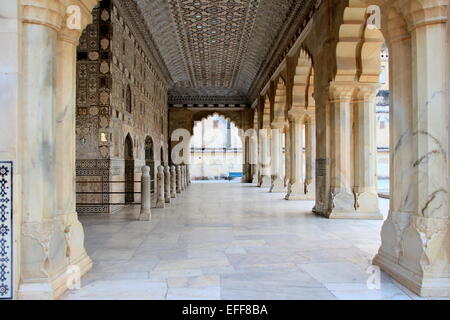 Passageway with arched pillars at Hall of Mirrors (Sheesh Mahal) at Amer Palace, Amber Fort, Jaipur, Rajasthan, India, Asia Stock Photo