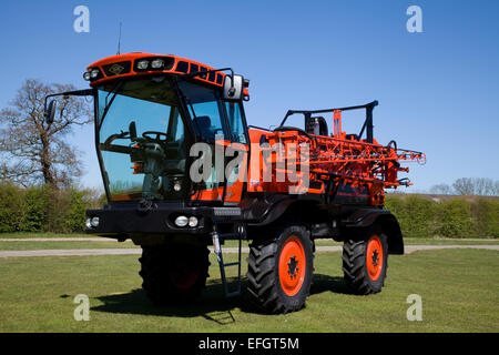 Crop Sprayer. A new SAM Vision 3.0 self propelled crop sprayer with it ...