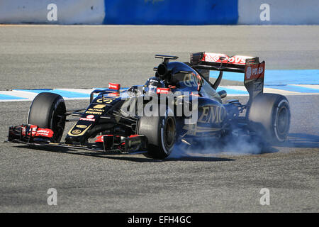 Jerez, Spain. 4th February, 2015. Lotus F1 Team driver Romain Grosjean during the final day of the Jerez test Credit:  Action Plus Sports Images/Alamy Live News Stock Photo