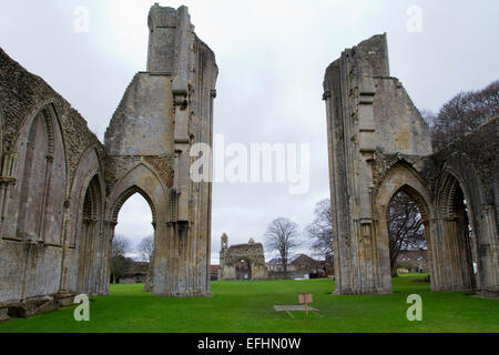 The Historic Ruins Of Glastonbury Abbey In Somerset, England Stock ...