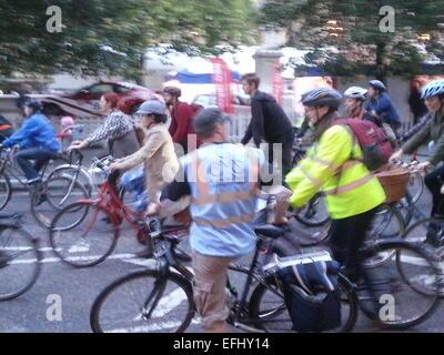 #space4cycling ride Monday 30th Sept 6.30pm, Manchester, UK Stock Photo