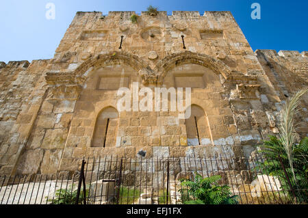 The Golden Gate on the east-side of the Temple mount of Jerusalem Stock Photo
