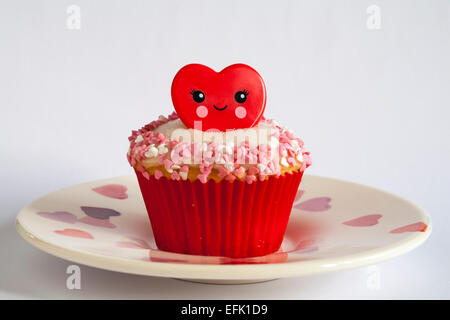 Valentine red ring cupcake set on heart plate isolated on white background-  ideal for valentines day, valentine day Stock Photo