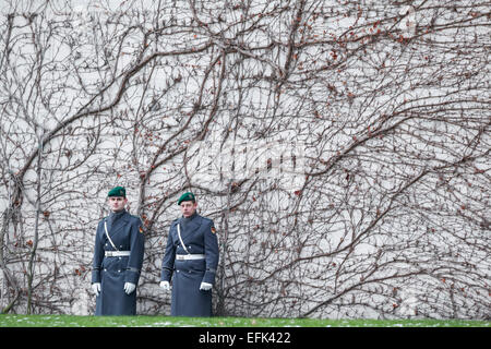 Berlin, Germany. 06th Feb, 2015. Angela Merkel, German chancellor, welcomes Iraqi Prime Minister Haider al-Abadi, with military honors at the German chancellery on February 06, 2015 in Berlin, Germany./Picture: German soldiers befor the reception. Credit:  Reynaldo Chaib Paganelli/Alamy Live News Stock Photo