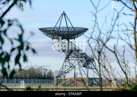 One antenna of the One-Mile Telescope at Mullard Radio Astronomy Observatory radio telescopes, Cambridge Stock Photo