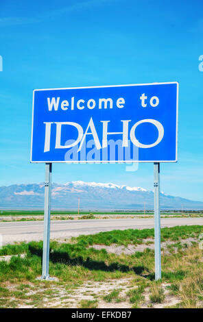 Welcome to Idaho sign at the state border Stock Photo