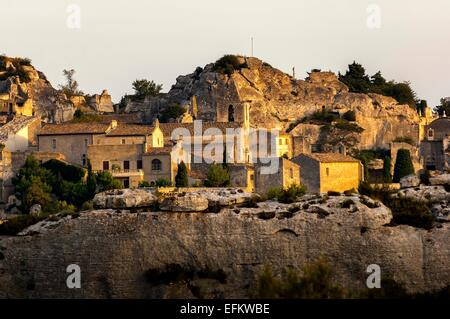 village des beaux de-Provence. massif des alpilles provence France 13 Stock Photo