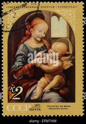 RUSSIA - CIRCA 1971: stamp printed by Russia, shows Benois Madonna, by Leonardo da Vinci, circa 1971 Stock Photo