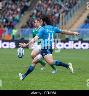 Rome, Italy. 07th Feb, 2015. Luke McLean clearing the ball, Stadio Olimpico, Rome, Italy. 2/7/15 Credit:  Stephen Bisgrove/Alamy Live News Stock Photo