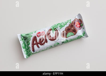 An Aero Peppermint chocolate bar, produced by Nestlé. Canadian packaging shown. Stock Photo