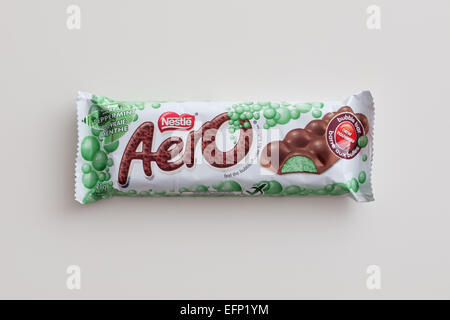 An Aero Peppermint chocolate bar, produced by Nestlé. Canadian packaging shown. Stock Photo