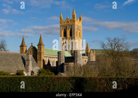 Buckfast Abbey, part of an active Benedictine monastery and dedicated to St.Mary, at Buckfast, Devon, England, GB in December Stock Photo