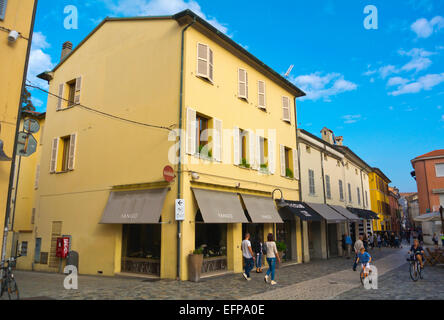 Via Cavour, pedestrianised shopping street, old town, Ravenna, Emilia Romagna, Italy Stock Photo
