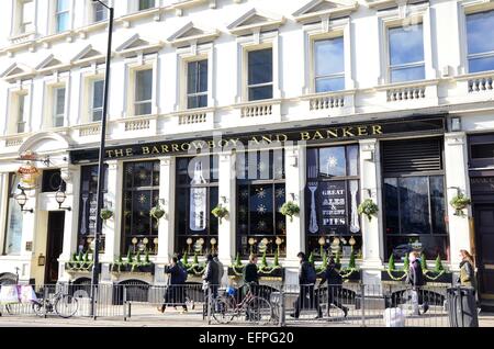 The Barrowboy and Banker pub, London Bridge, London, England, UK Stock Photo