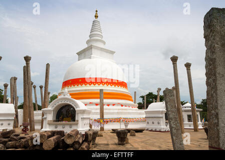 Thuparama Dagoba, Anuradhapura, Sri Lanka. Stock Photo