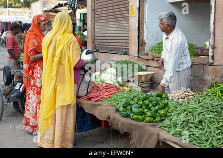 Jodhpur, Rajasthan, India. Vegetable stall in Sardar Market. Stock Photo