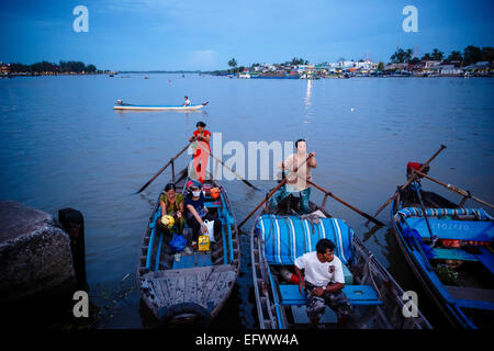 Boats at the Mekong Delta, Can Tho, Vietnam Stock Photo - Alamy