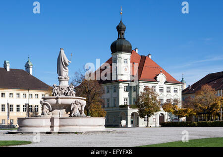 Marienbrunnen fountain with town hall, Kapellplatz square, pilgrimage village, Altötting, Upper Bavaria, Bayer, Germany Stock Photo