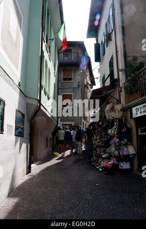 Narrow streets and historic buildings dominate the old town of Limone. Limone sul Garda is located on the western shore of Lake Garda in the province of Brescia, in Lombardy, Italy. Photo: Klaus Nowottnick Date: August 28, 2014 Stock Photo