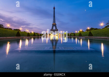 France, Paris, Eiffel Tower at dusk Stock Photo