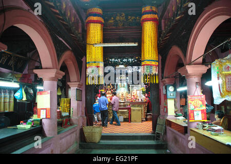 Emperor Jade Pagoda (Chua Ngoc Hoang or Phuoc Hai Tu, Ho Chi Minh City (Saigon), Vietnam Stock Photo